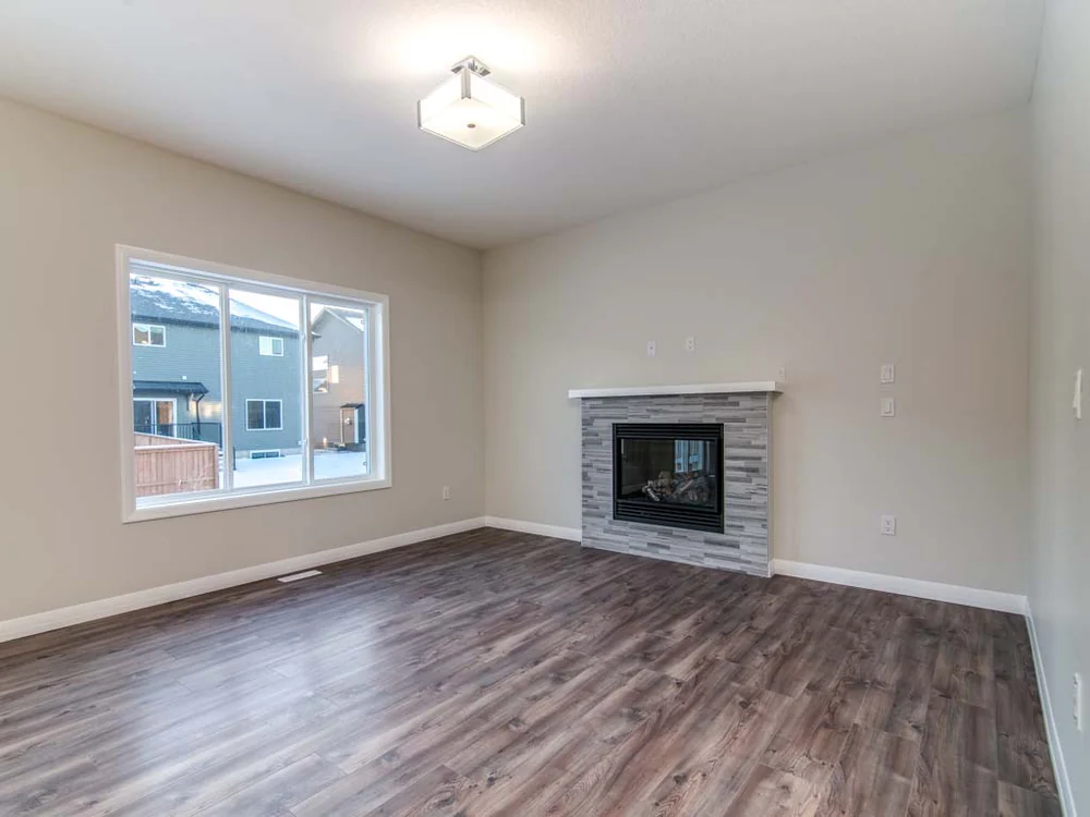 103 Waterford Heights, Chestermere, AB, photo 2 of 10