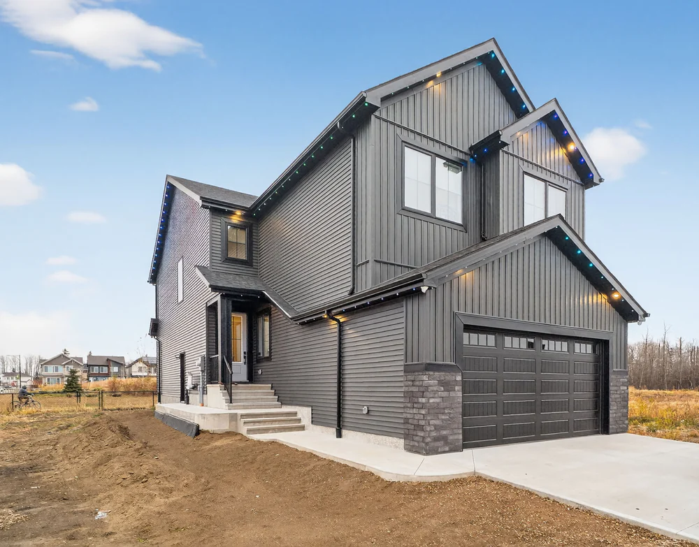 1868 Eaton Wynd NW, Edmonton, AB, photo 3 of 5