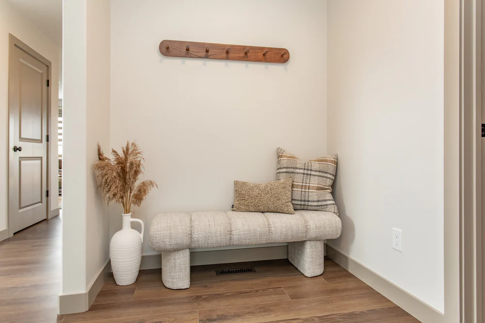 213 Turnbull Close, Red Deer, AB, photo 4 of 9