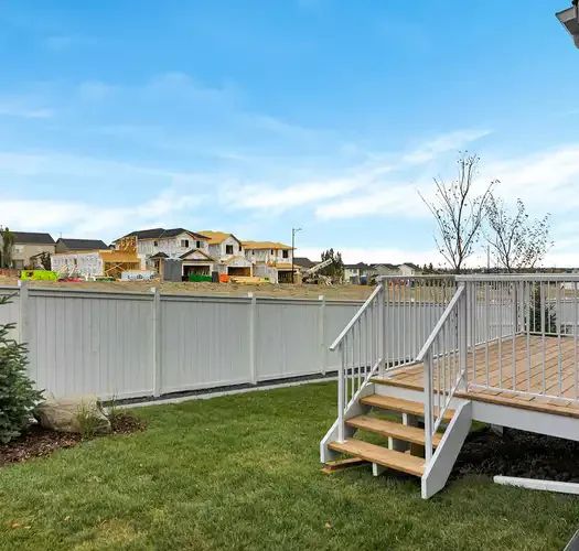 1022 Bayview Crescent SW, Airdrie, AB - photo 5 of 7