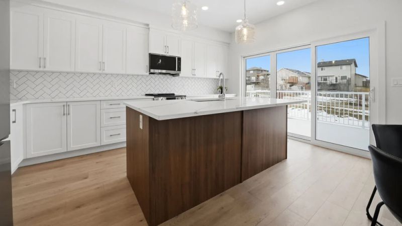 5905 Panorama Drive, Blackfalds, AB - photo 4 of 10