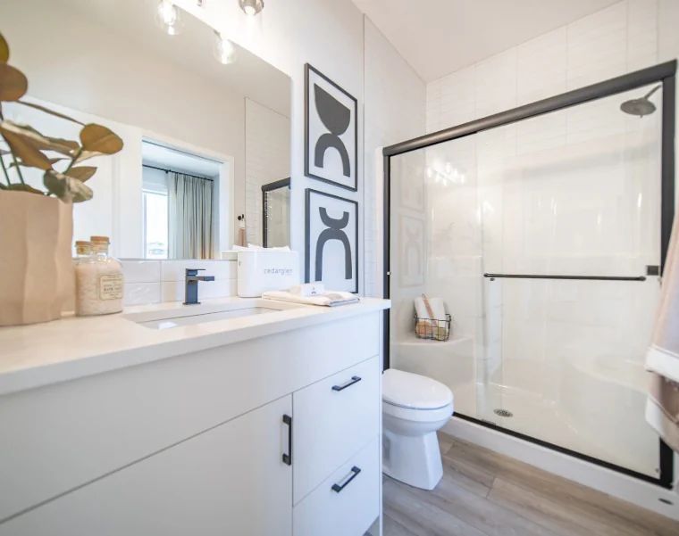 119 Lucas Common NW, Calgary, AB - photo 5 of 5