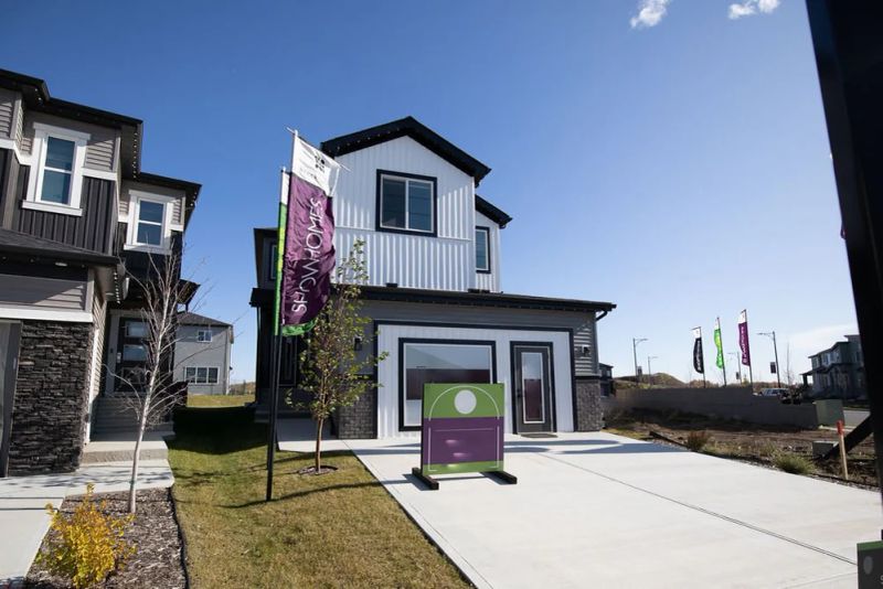 102 Bluff Cove, Leduc, AB - photo 1 of 1