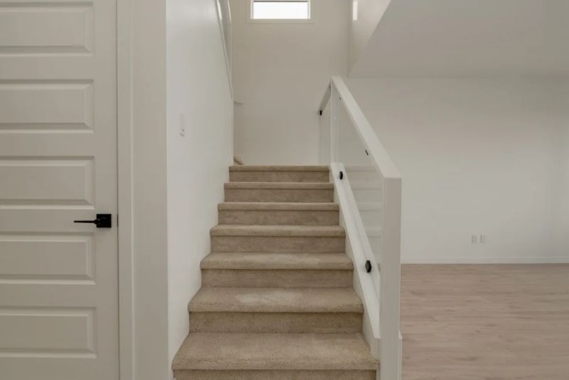 67 Miners Road W, Lethbridge, AB - photo 7 of 10