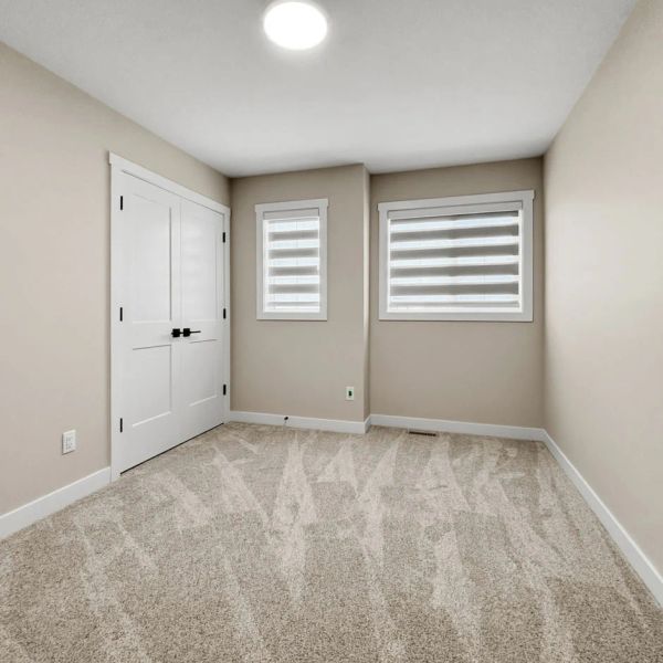 1 Craig Road, Sylvan Lake, AB - photo 5 of 9